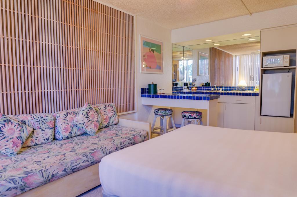 Kuhio Banyan Hotel Гонолулу Экстерьер фото